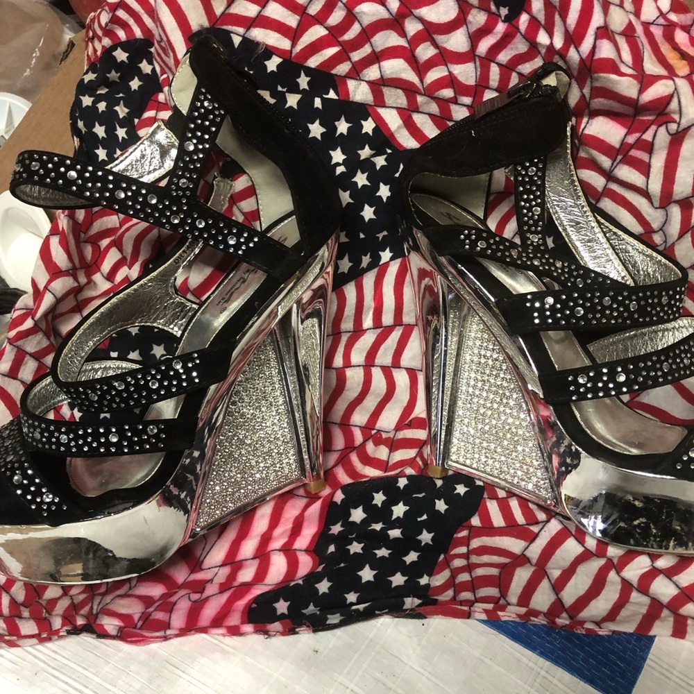 Silver and black platforms